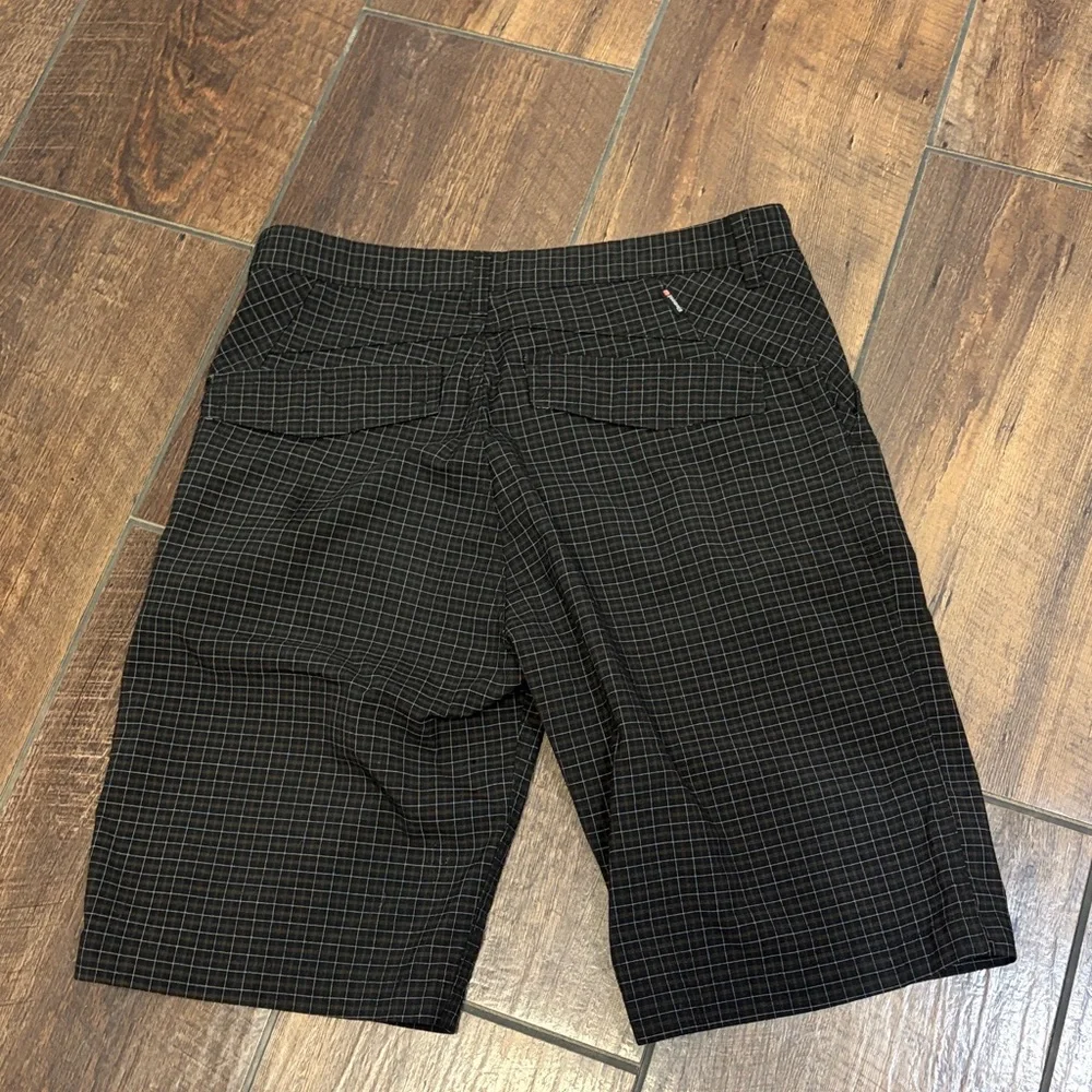 Element‎ Square Plaid Black Casual Board Shorts Skater Surf Beach Classic Retro